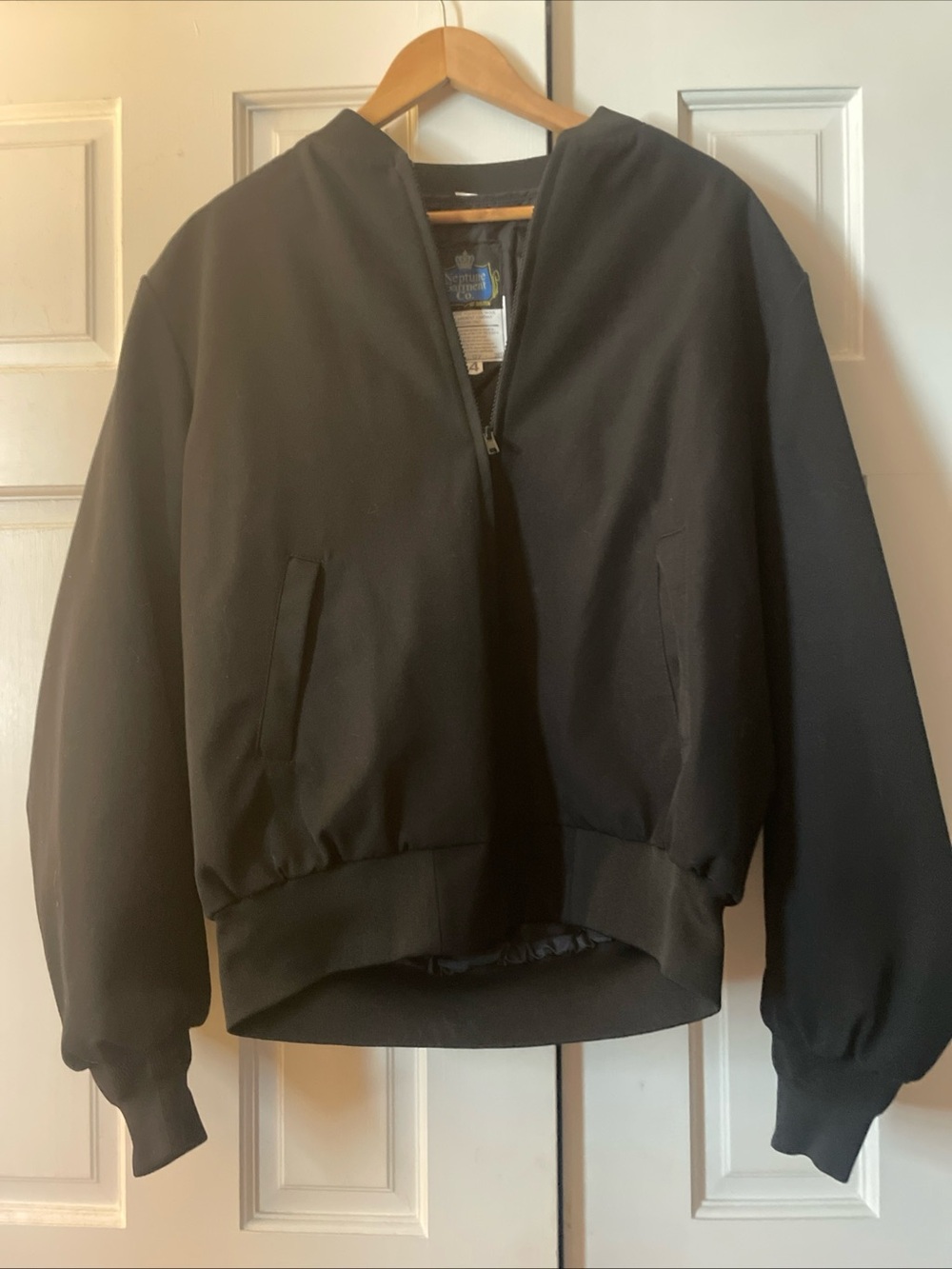 Neptune Garment Co Bomber Jacket Mens 44R Black Wool Poly Military